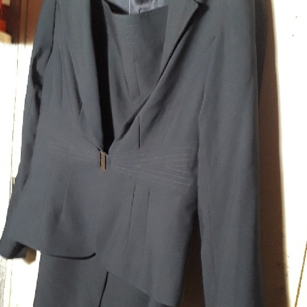 Elegant Black Women's Blazer